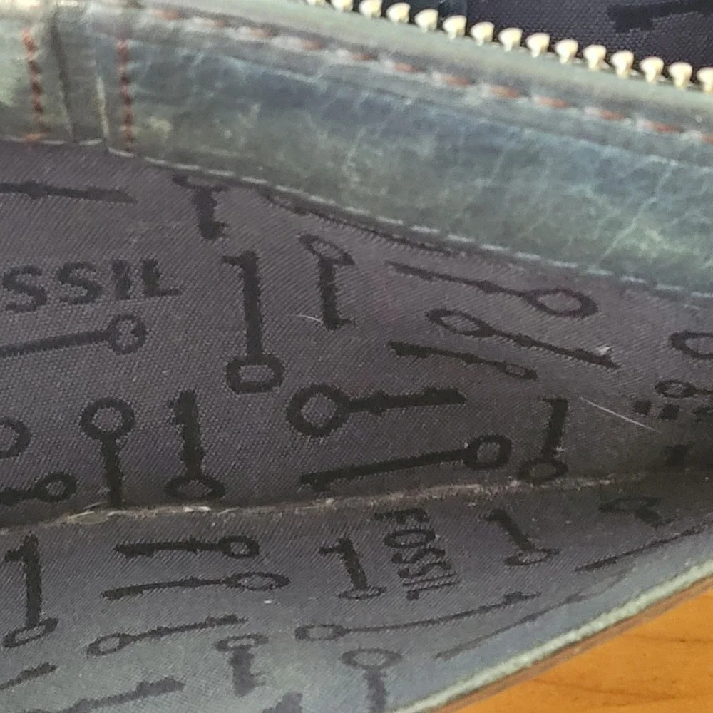 Fossil wallet black